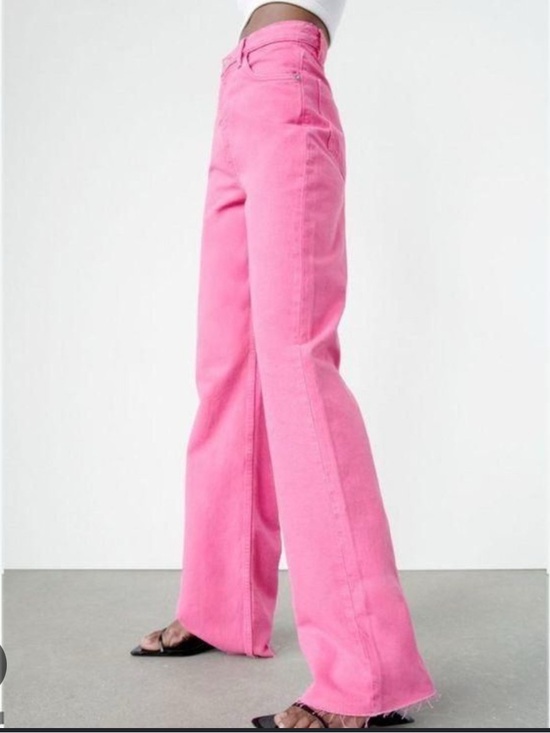 Zara Denim - Zara High Rise Wide Leg Jeans in Bright Pink